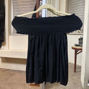 Brandy Melville black off the shoulder top